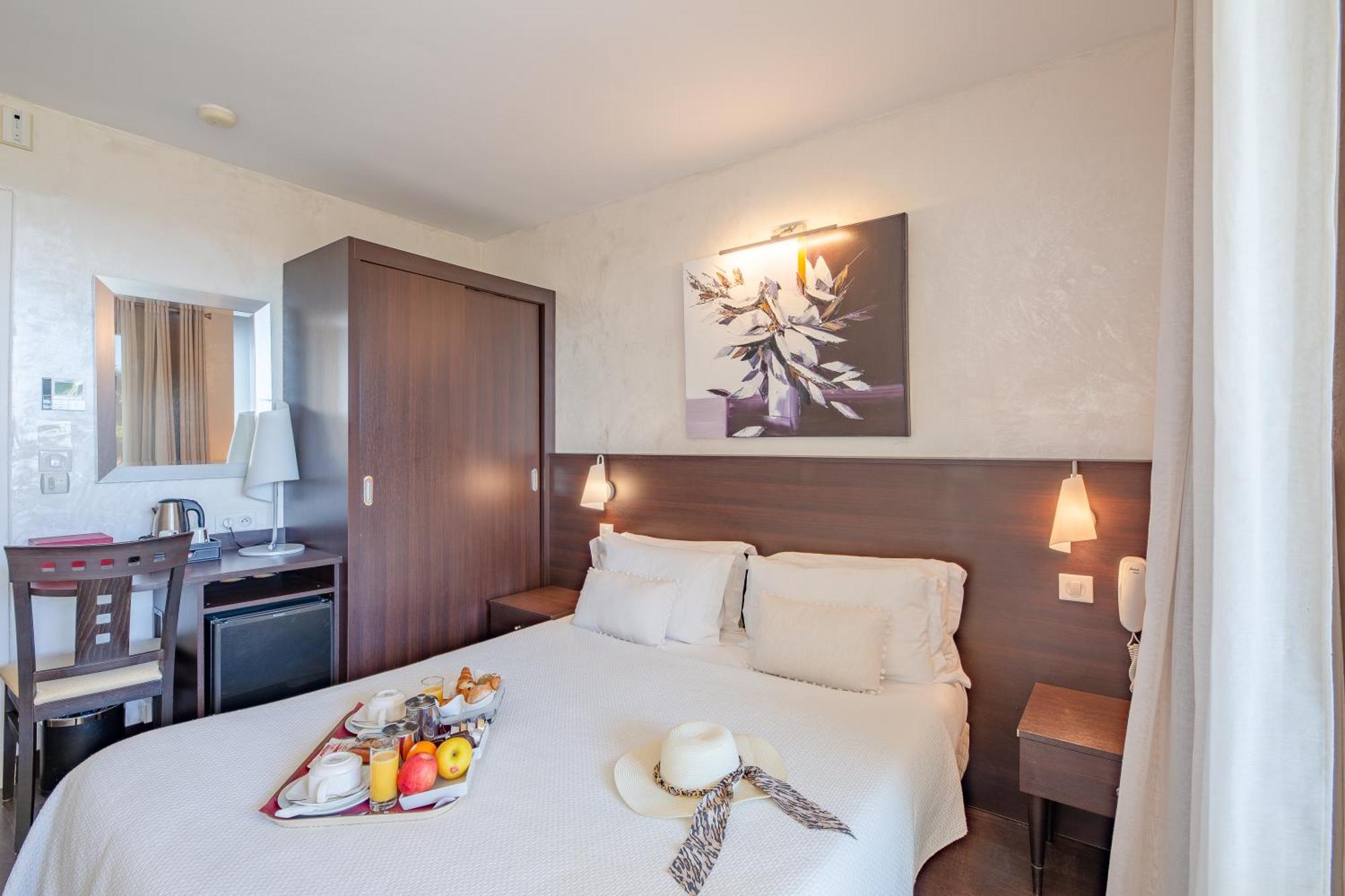 Hotel La Plage Sainte-Maxime Buitenkant foto