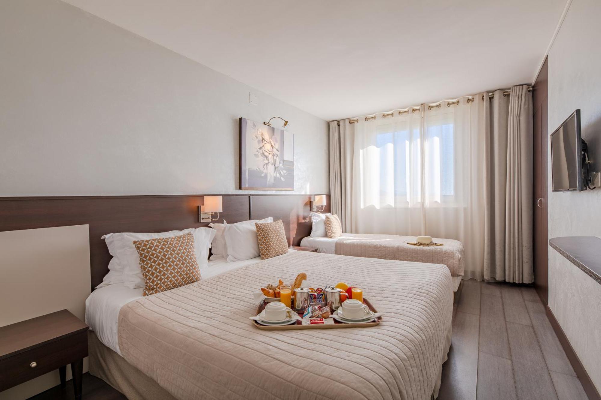 Hotel La Plage Sainte-Maxime Buitenkant foto