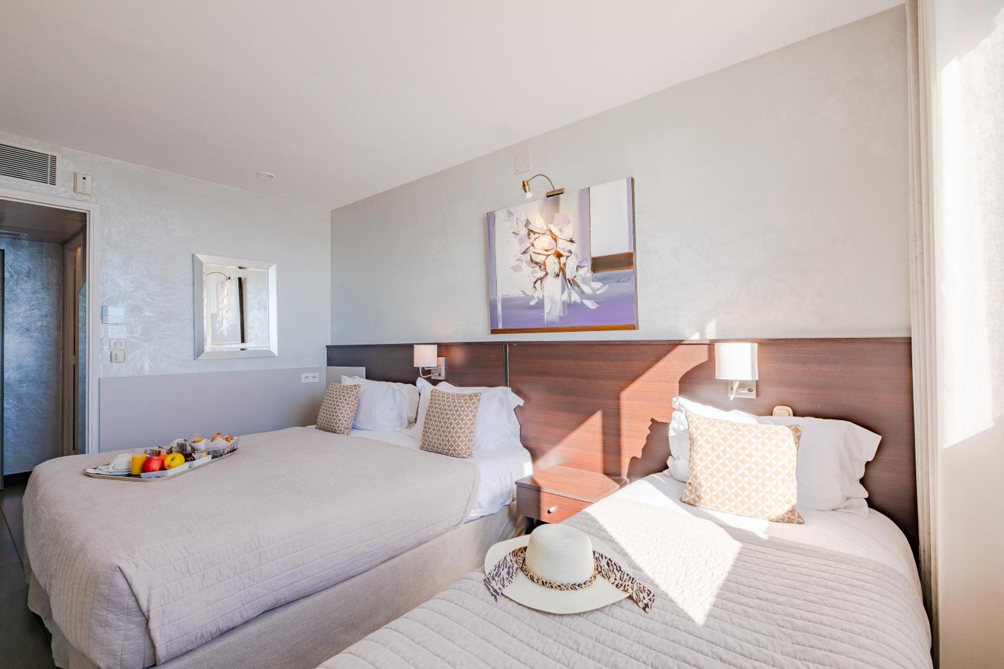 Hotel La Plage Sainte-Maxime Buitenkant foto